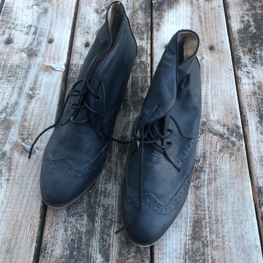 Chelsea Crew Black Booties